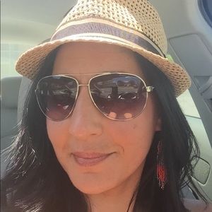 Meet your Posher, Barbara